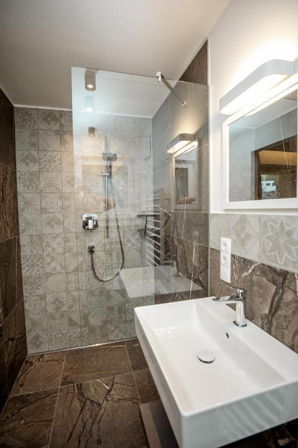 Tyrol Living & Cafe Nova Levante Exterior foto