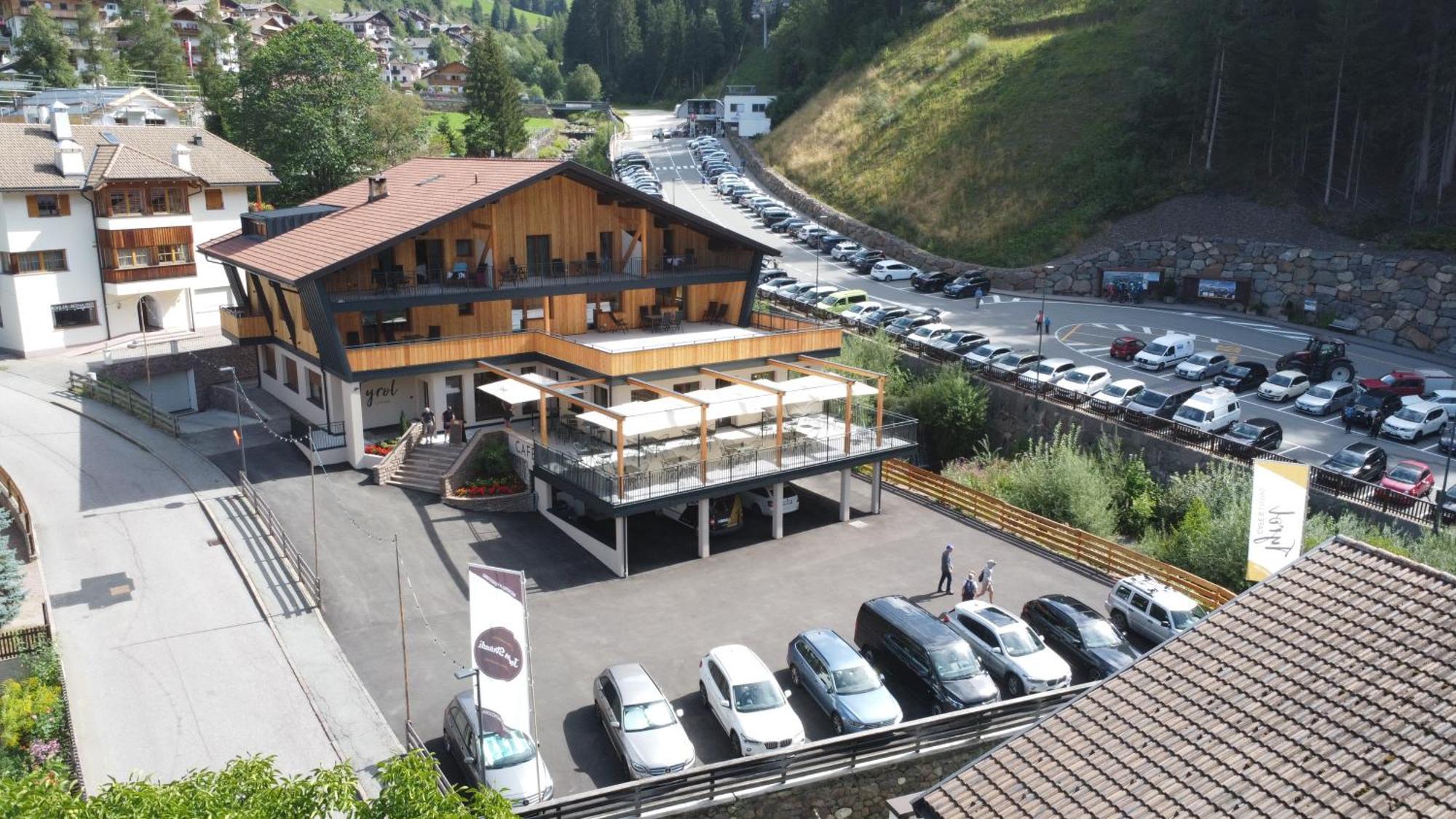 Tyrol Living & Cafe Nova Levante Exterior foto
